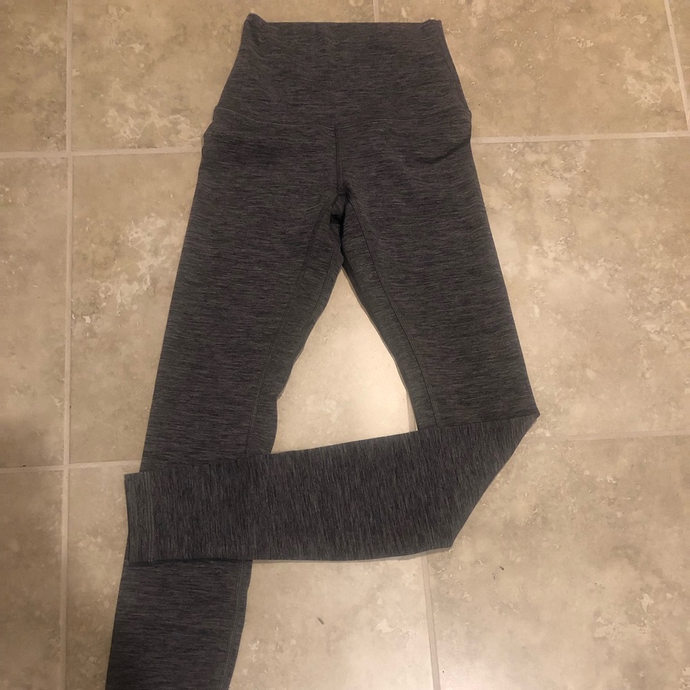 Lululemon heathered grey align leggings